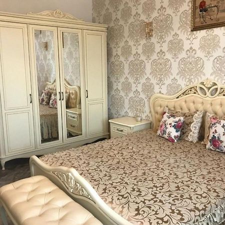 Apartment Livual Одеса Екстериор снимка