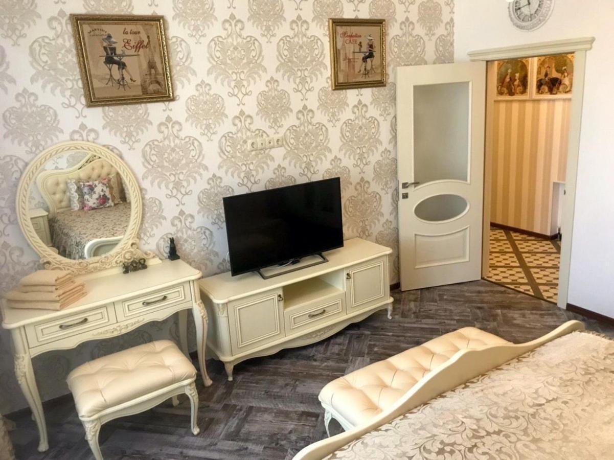 Apartment Livual Одеса Екстериор снимка